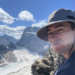 Meet your Posher, Chris